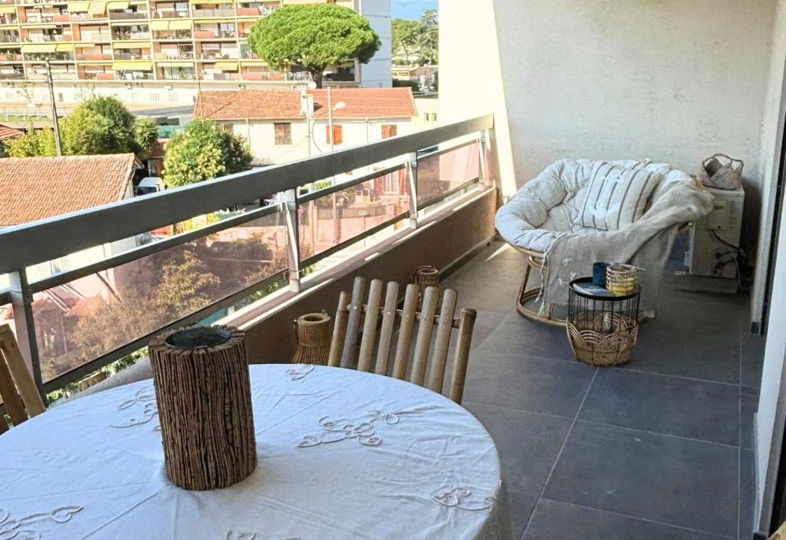 Charmant T2 A 10 Min De Cannes Le Cannet